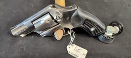 Ruger SP101 with 2 Speed Loader .357Mag