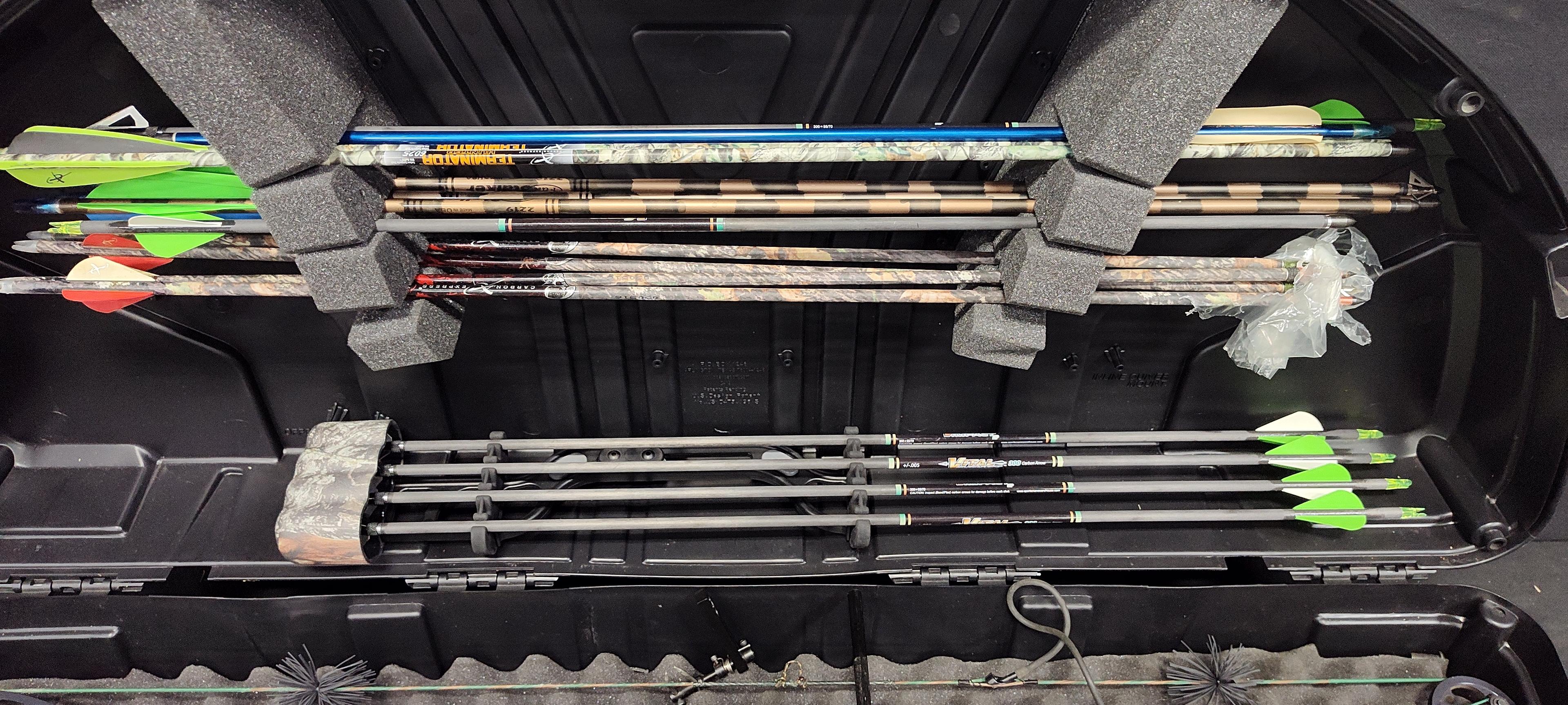 Clearwater Storm MX Xtreme Compound Bow with Accessories and Extras
