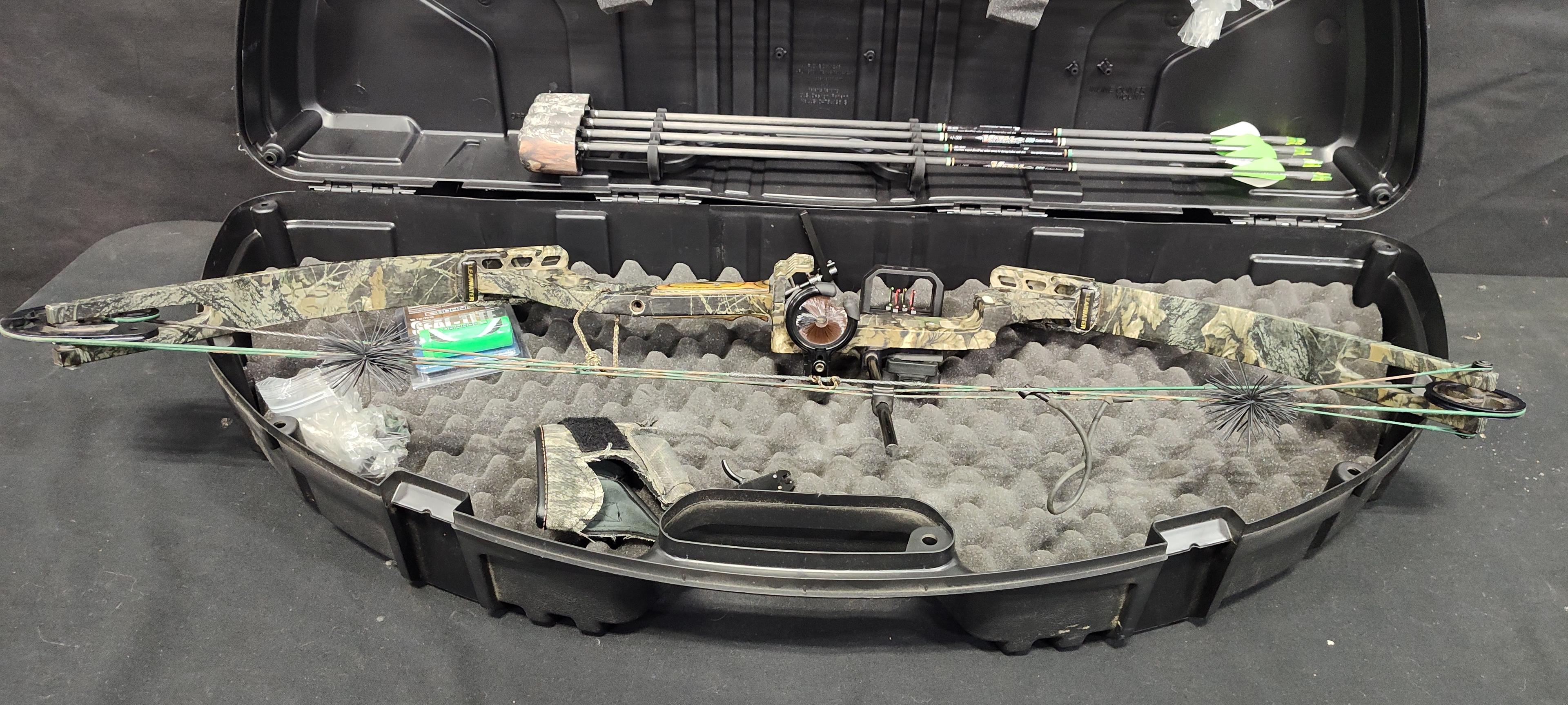 Clearwater Storm MX Xtreme Compound Bow with Accessories and Extras