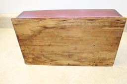 Early Knife Box