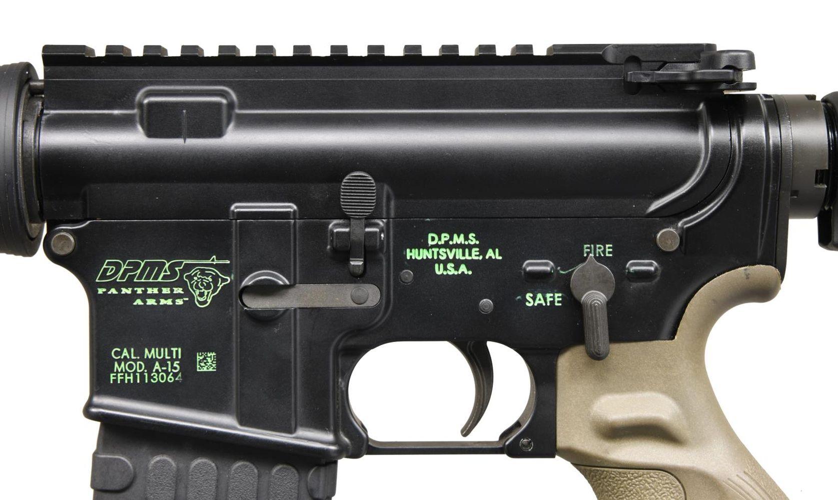VERY NICE DPMS A-15 FLAT TOP RIFLE.