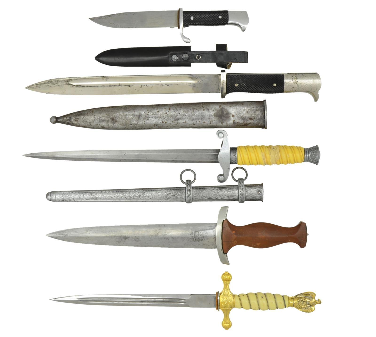 5 WWII & WWII STYLE GERMAN EDGED WEAPONS.