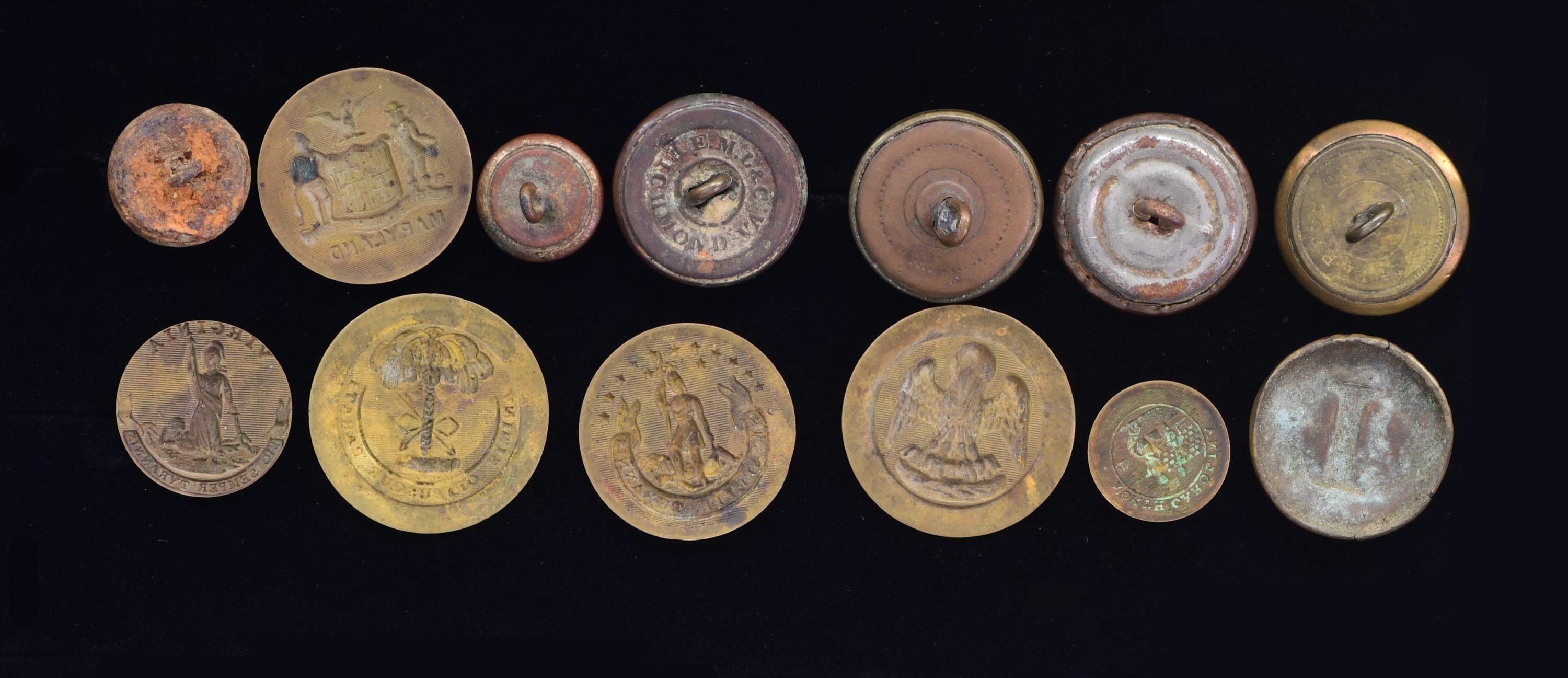 10 CONFEDERATE OR ASSOCIATED BUTTONS & 5