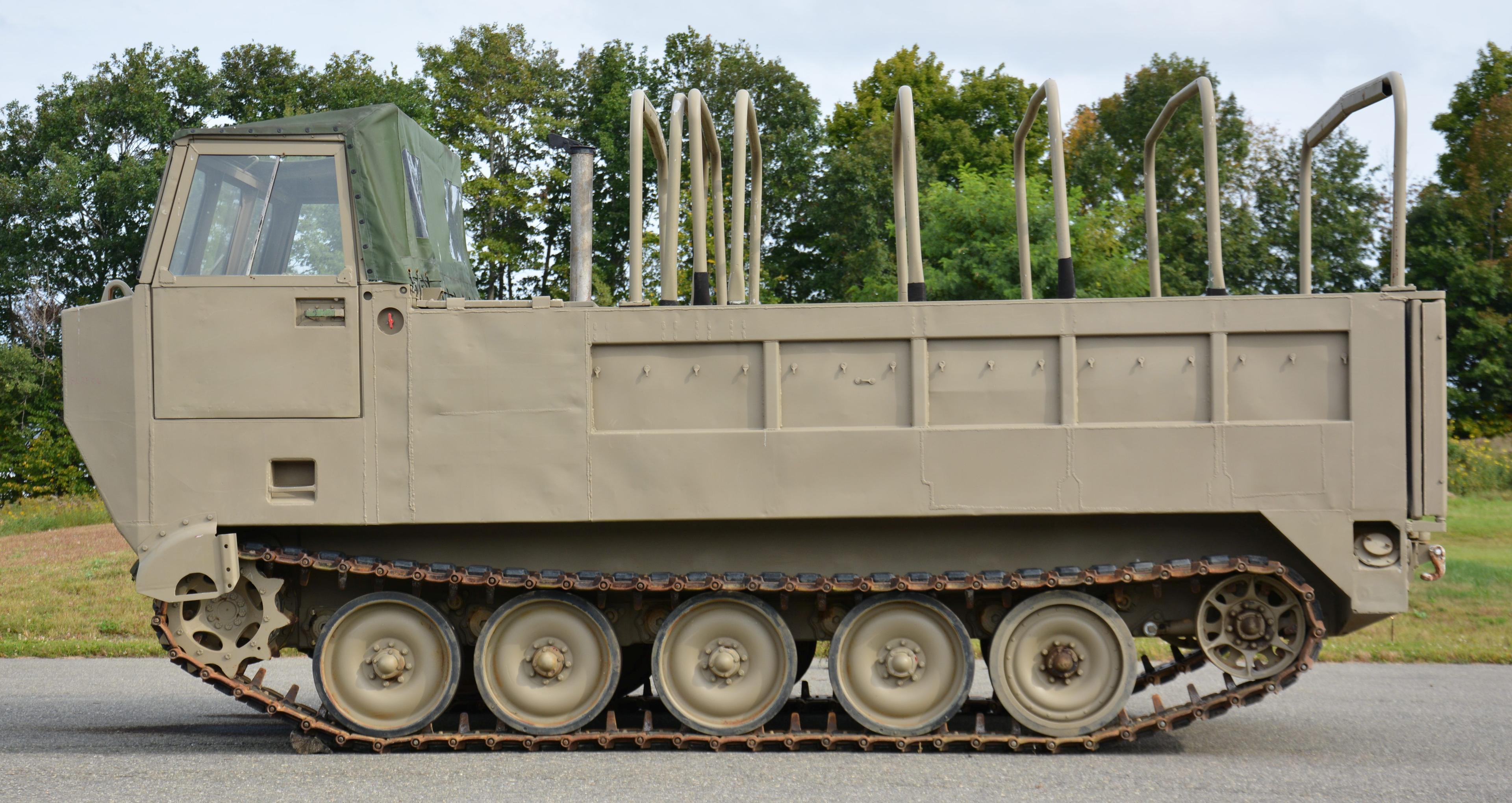 M548A1 6-TON, TRACKED CARGO