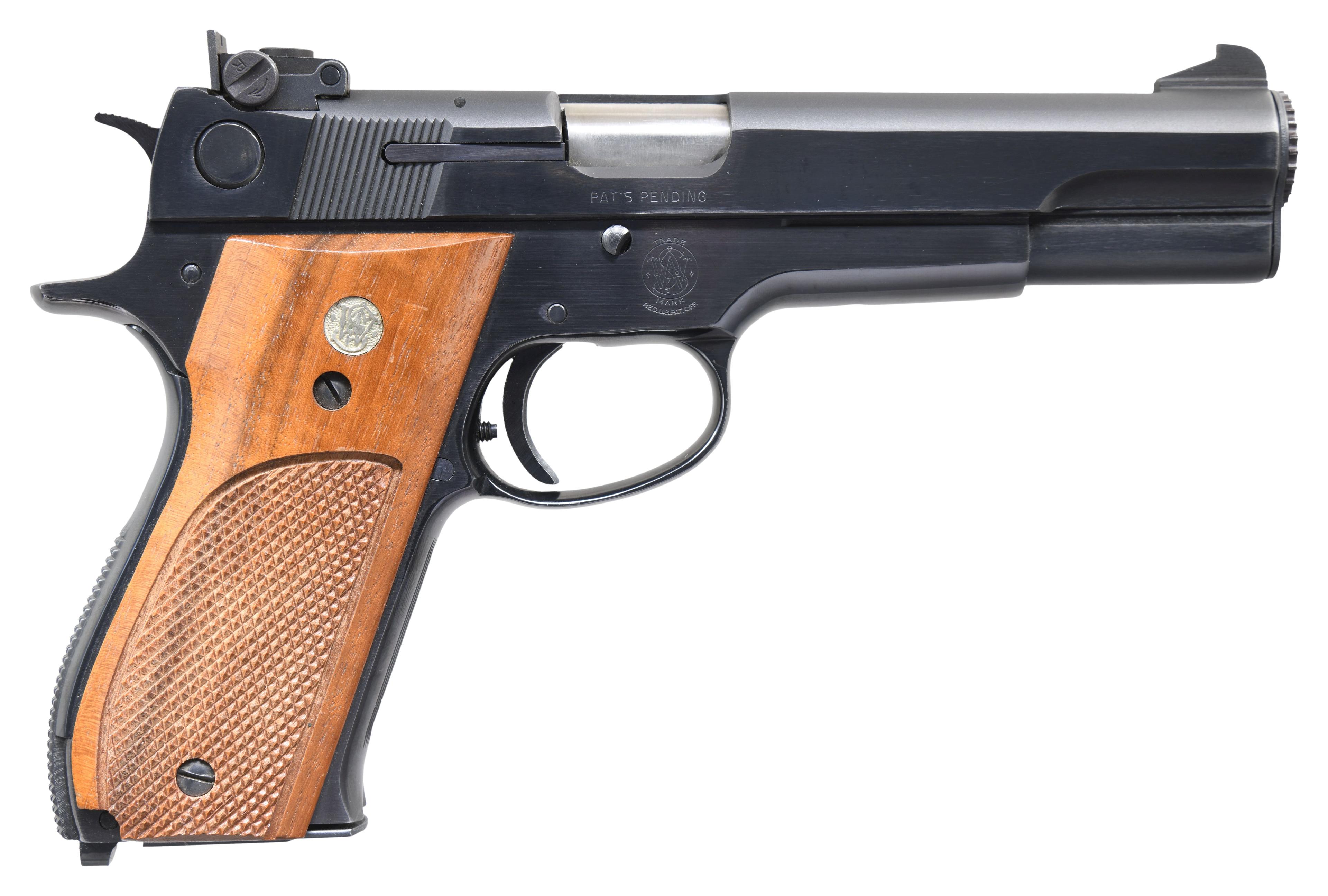 SMITH & WESSON MODEL 52-2 SEMI AUTO PISTOL.