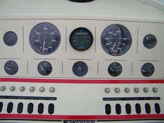 1997 ENVISION 27' BOAT