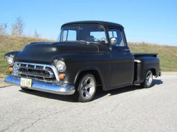 1957 CHEVROLET 3100 STEPSIDE