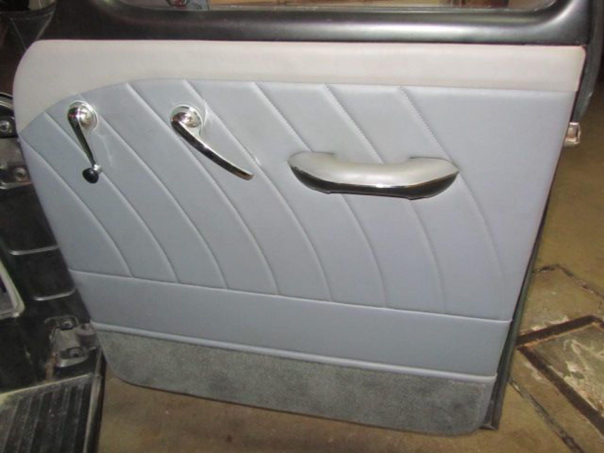 1957 CHEVROLET 3100 STEPSIDE