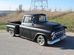1957 CHEVROLET 3100 STEPSIDE