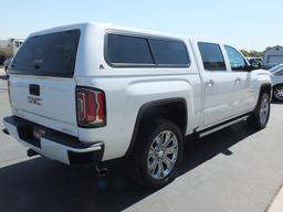 2017 GMC 1500 DENALI 6.2L ONLY 4,333 MILES!  VIN: 3GTU2PEJ8HG151066 - Retractable Running Boards, Le