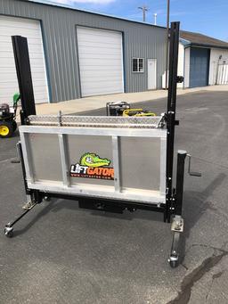 LIFTGATOR RECEIVER HITCH PICKUP LIFT GATE