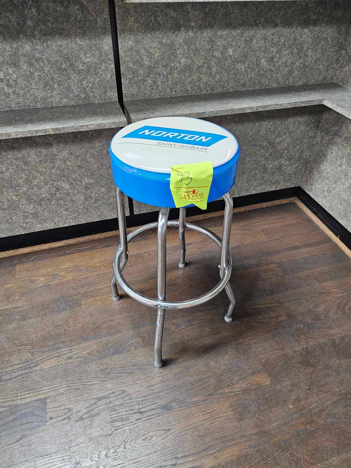 Norton Stool