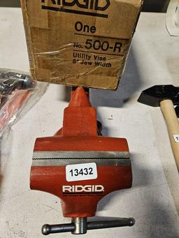 Ridgid Vise