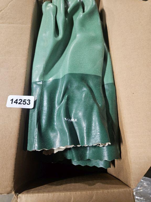 Green Work Gloves - Box Full