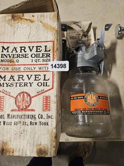 Marvel Inverse Oiler Qt Size