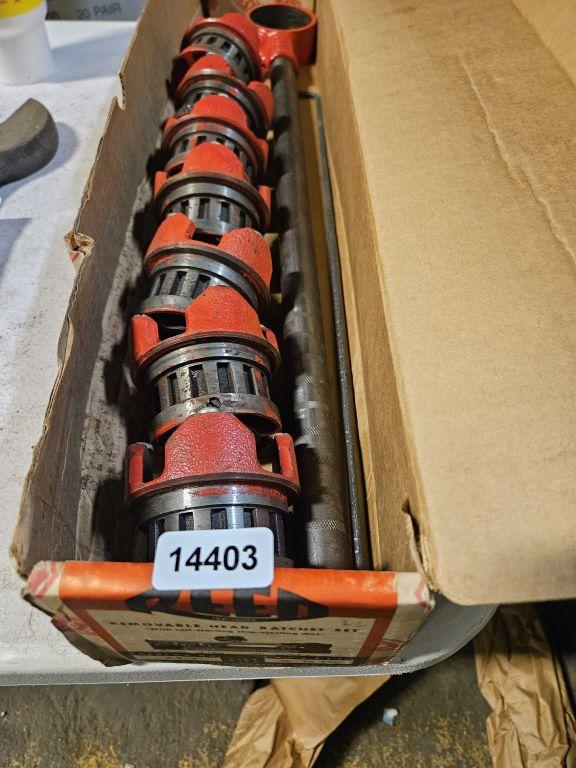 Reed Removable Head Ratchet Set