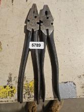 Wire Pliers Black Handles