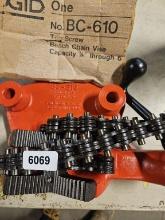 Ridgid Top Screw Brench Chain Vise