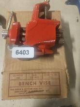 Brink & Cotton Mfg Co Bench Vise