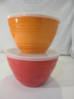 Lot of 2 Large Melamine Bowls w/ Lids