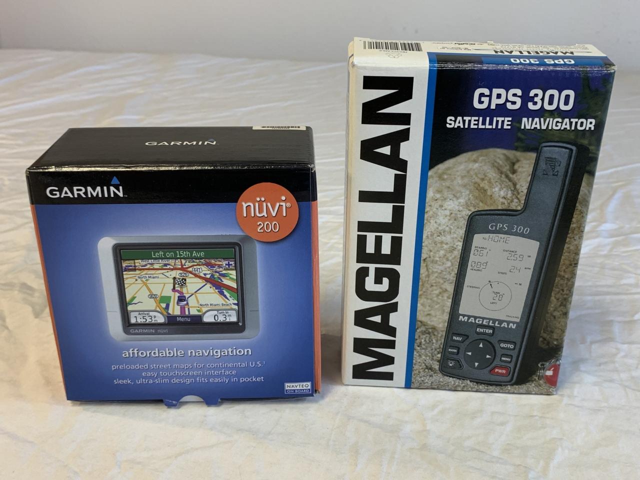 Lot of 2 GPS Navigator-Handheld & Moble