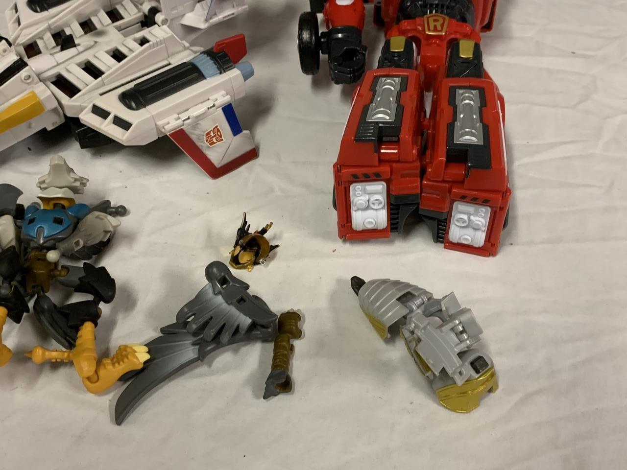 Lot of Transformers Style Toys