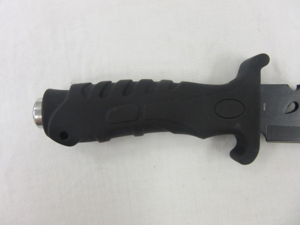 "Critical Response" 13" Dagger and Sheath