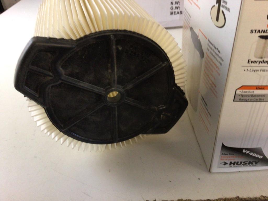 Ridged Standard Wet/Dry Vacuum VF4000 Filter, new in Box, size 9 by 6 3/4 inches