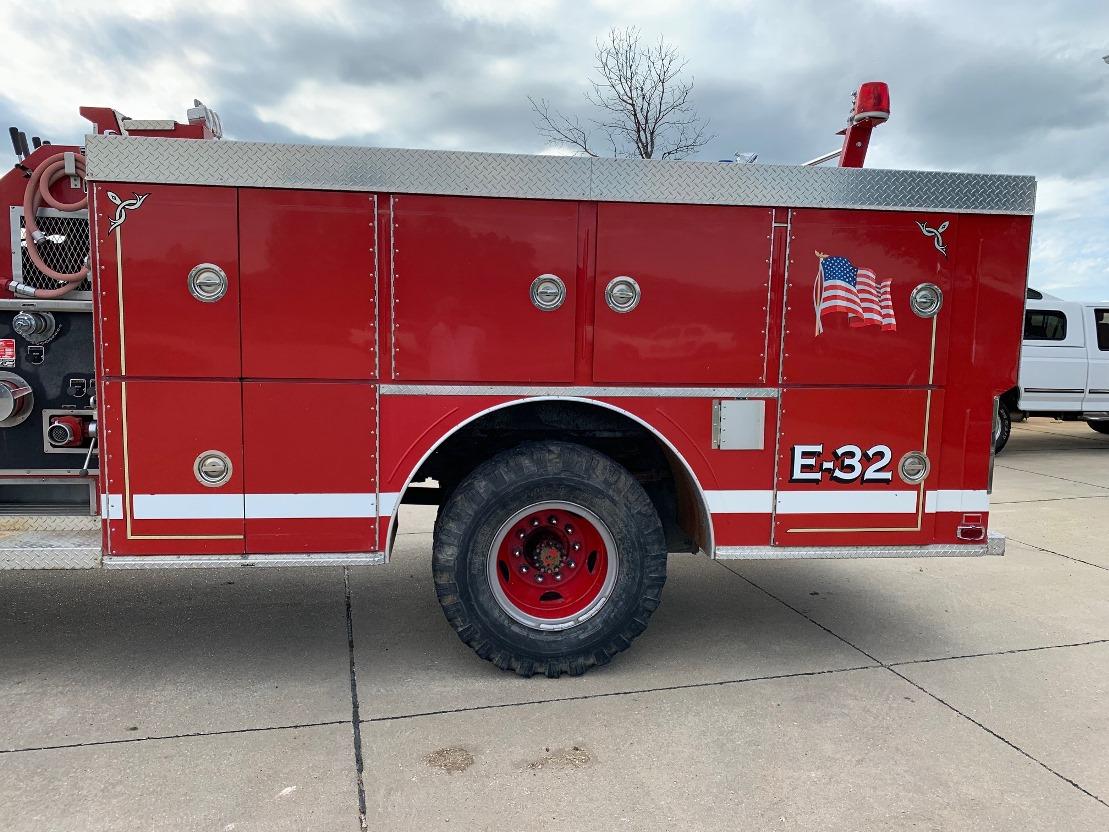 1986 Ford Model C-800 Cabover Single Axle Pumper Truck, VIN #1F0PC80K2GVA23567, 429-4V Gas Engine Au