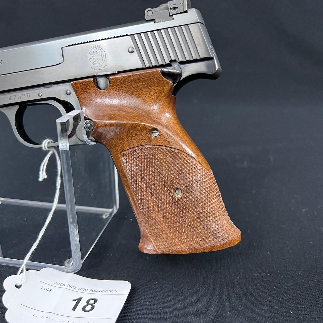 Smith & Wesson Model 41 Semi Auto Pistol