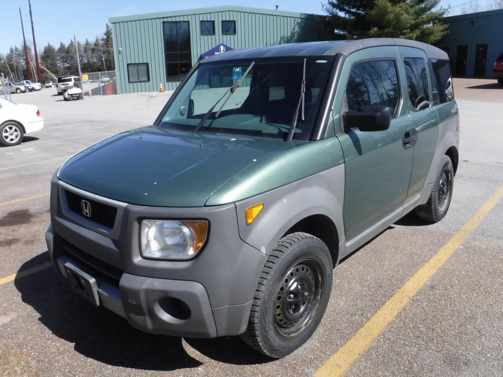 2004 Honda Element