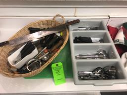 Asst. Utensils, Cutting Board & Flatware