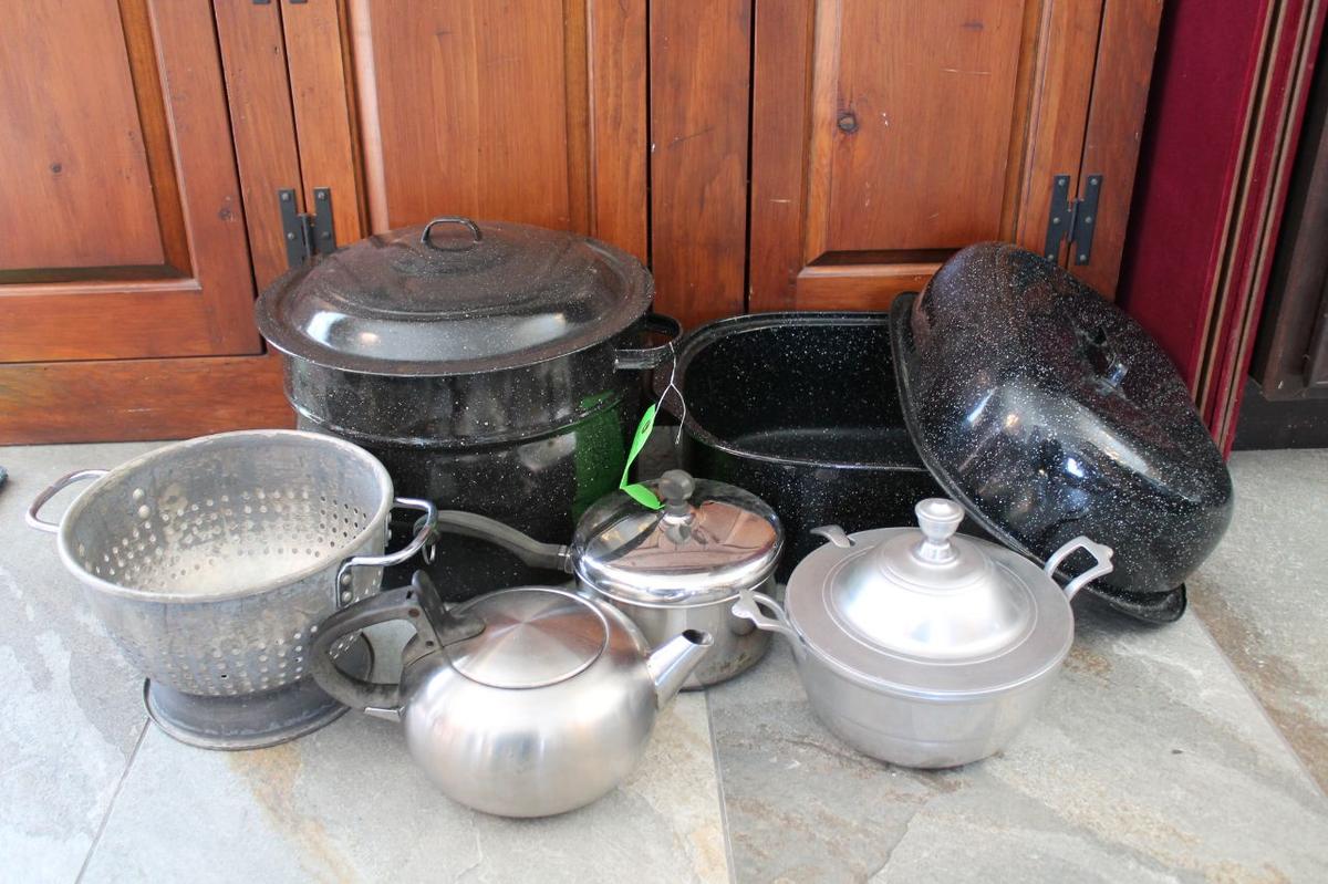 (6) Pcs. Aluminum & Enamel Cookware