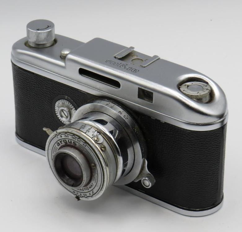 (3) Argus 35MM Rangefinder Cameras