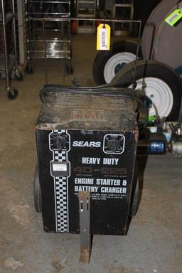 Sears Heavy Duty 40 Amp Engine Starter/Battery Charger