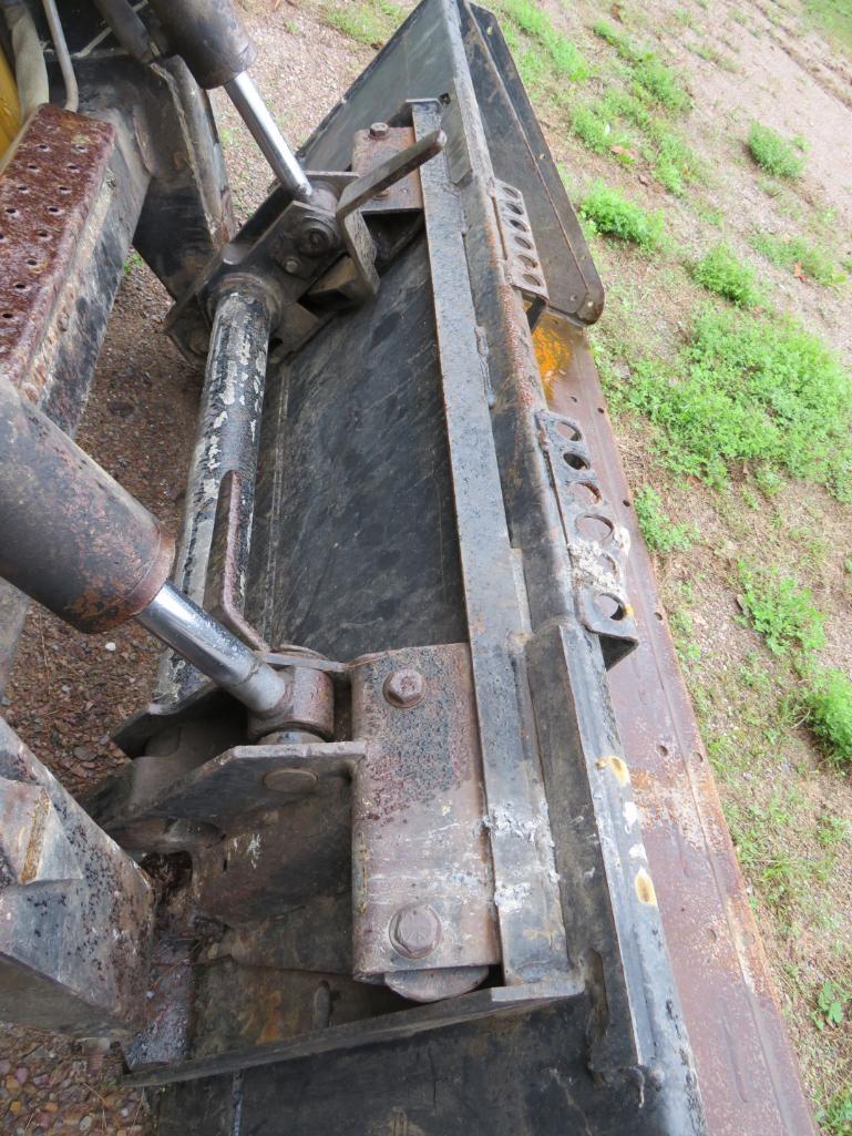 New Holland Lx885 Turbo Skid Steer