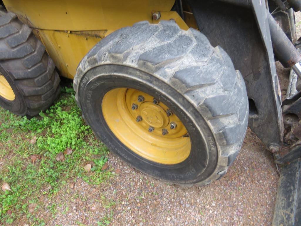New Holland Lx885 Turbo Skid Steer