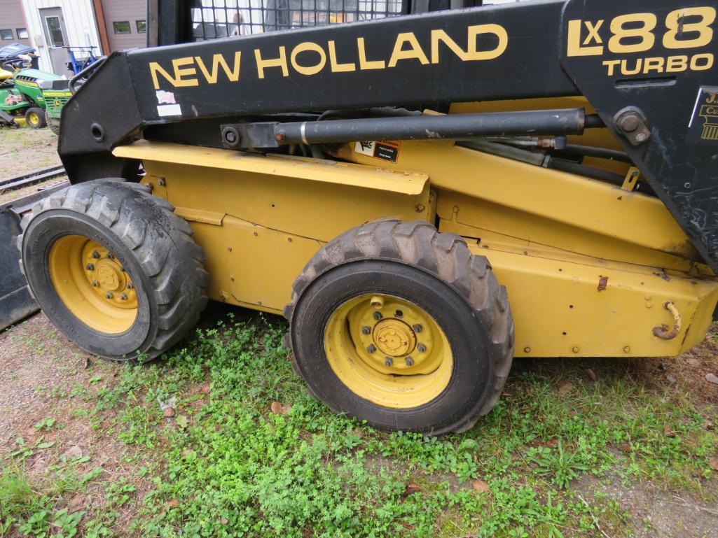 New Holland Lx885 Turbo Skid Steer