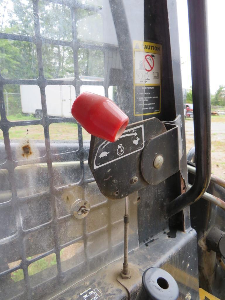 New Holland Lx885 Turbo Skid Steer
