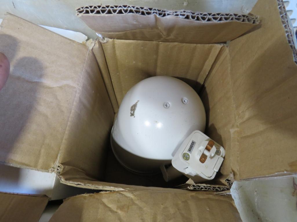 Rolling Cart of Light Fixtures