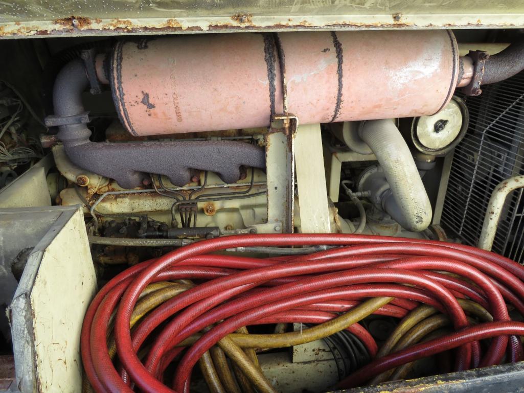 Ingersoll Rand 150 CFM Tag Along Compressor