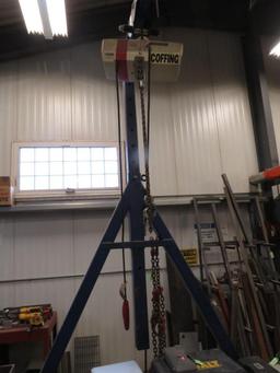 Vestil Adjustable Gantry Crane