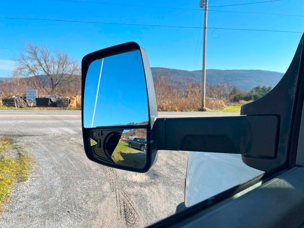 2019 GMC 3500 Service Van
