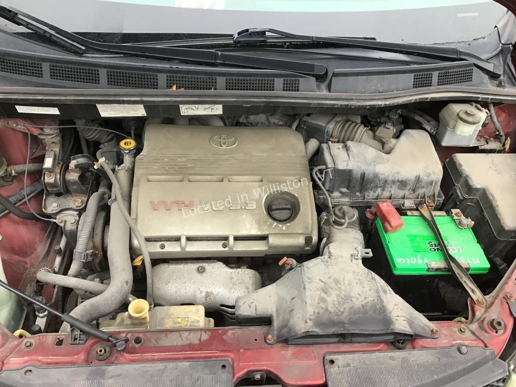 2004 Toyota Sienna LE 7 Passenger V6, 3.3L