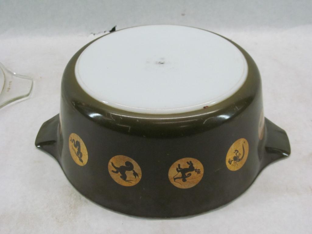 Pyrex Zodiac Casserole 475 with Lid/ Cover