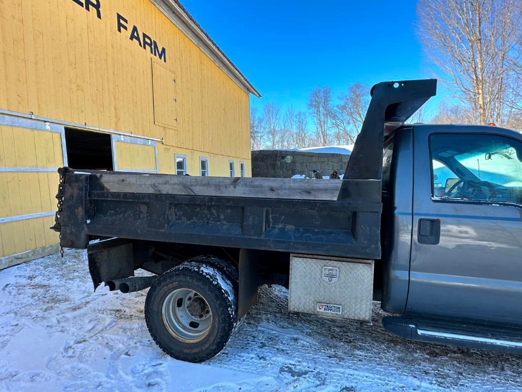 2011 Ford F-350 Pickup Truck