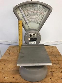 Vintage Pitney Bowes Letter Scale