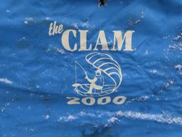 Clam 2000 Folding Ice Fishing Shanty