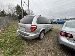 2006 Chrysler Town and Country Touring V6, 3.8L