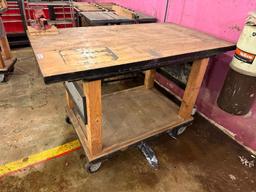 Laminated Rollaround Table w/ Vise